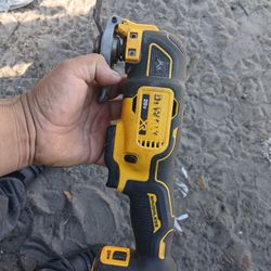 Dewalt 20V Multi-tool Tool Only No Battery 