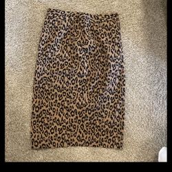 Banana Republic pencil Skirt - NWT