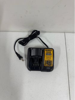 DEWALT 4Amp Battery Charger