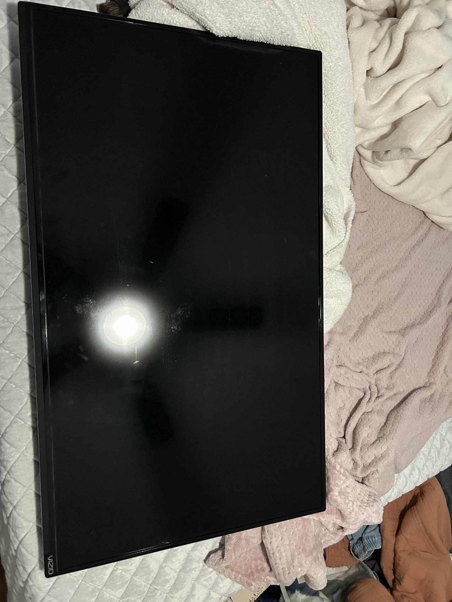 vizio tv/ roku device