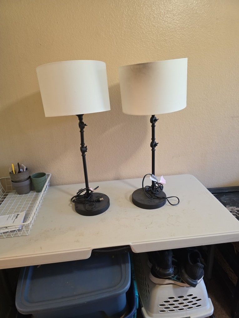 2 Desk/table Lamps - FREE