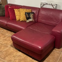 Sectional Couch w/ Bed