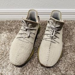 Adidas Yeezy Men 9.5 Grey (almost New) Lake Wales 