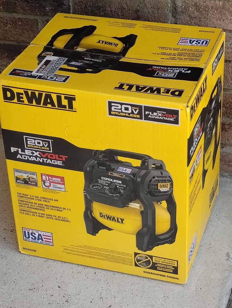 Brand New DeWalt 2.5 Gal. 140 psi Portable 20V Cordless Air Compressor with FLEXVOLT Advantage (Tool Only)