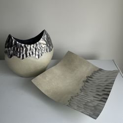 Vase And Serving Plate 