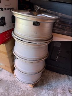 symbol cap 2015 Lexus Is250 rims 17in missing symbol cap