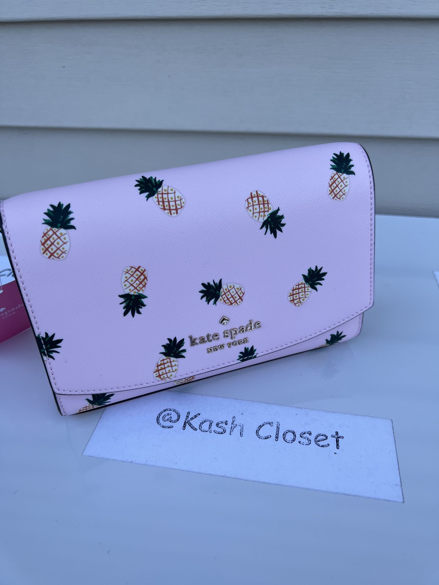 Kate Spade Staci Pineapple Printed Small Flap Crossbody Pink Multi for Sale  in Lakeville, MN - OfferUp