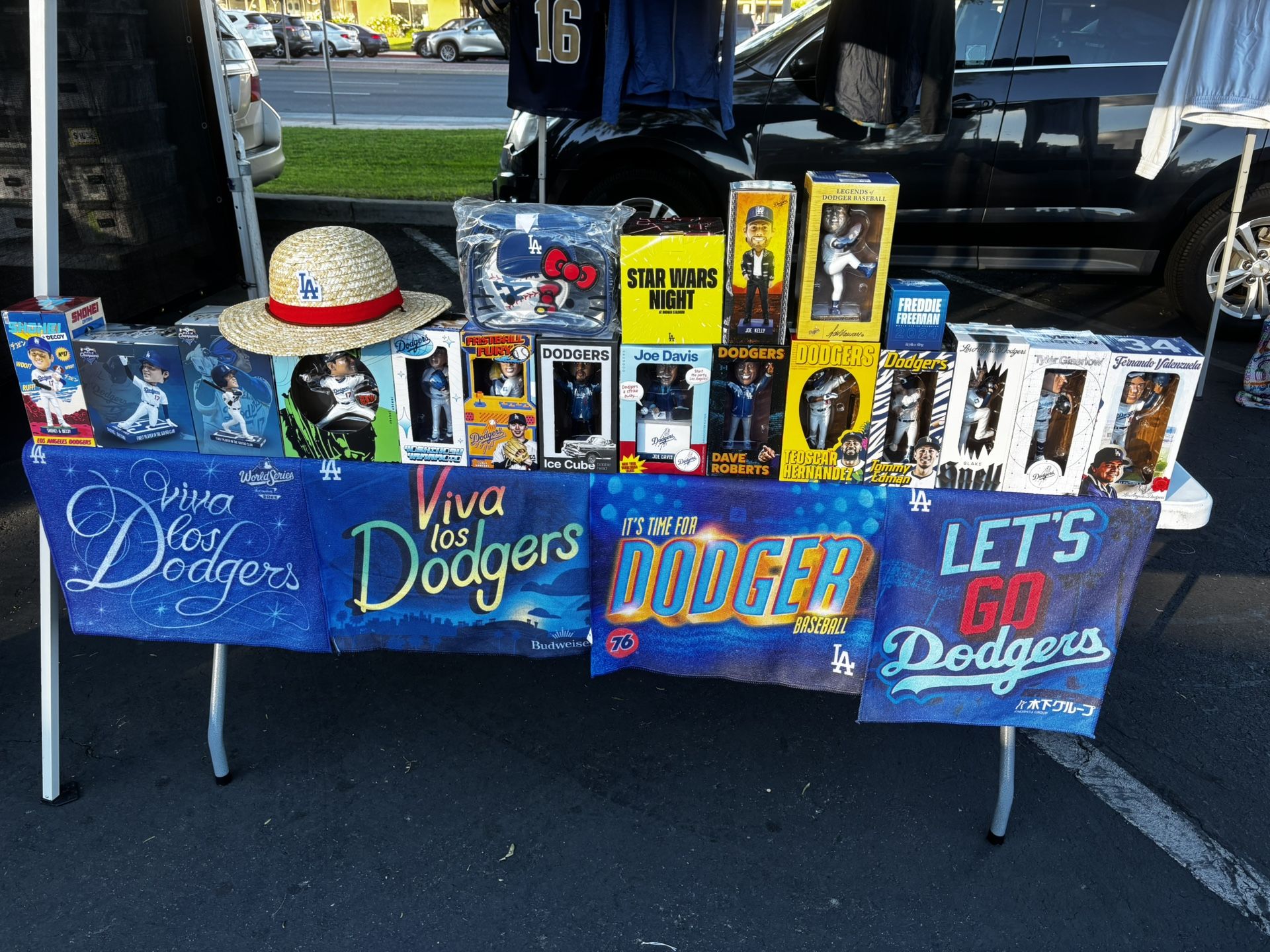 Dodgers BOBBLEHEADS Towels Scarf Ring Bag Different Prices