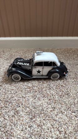 Decor Tin Car