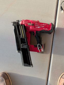 Milwaukee FUEL Cordless Nail Gun