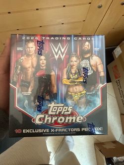 WWE Topps Chrome 2026 mega box