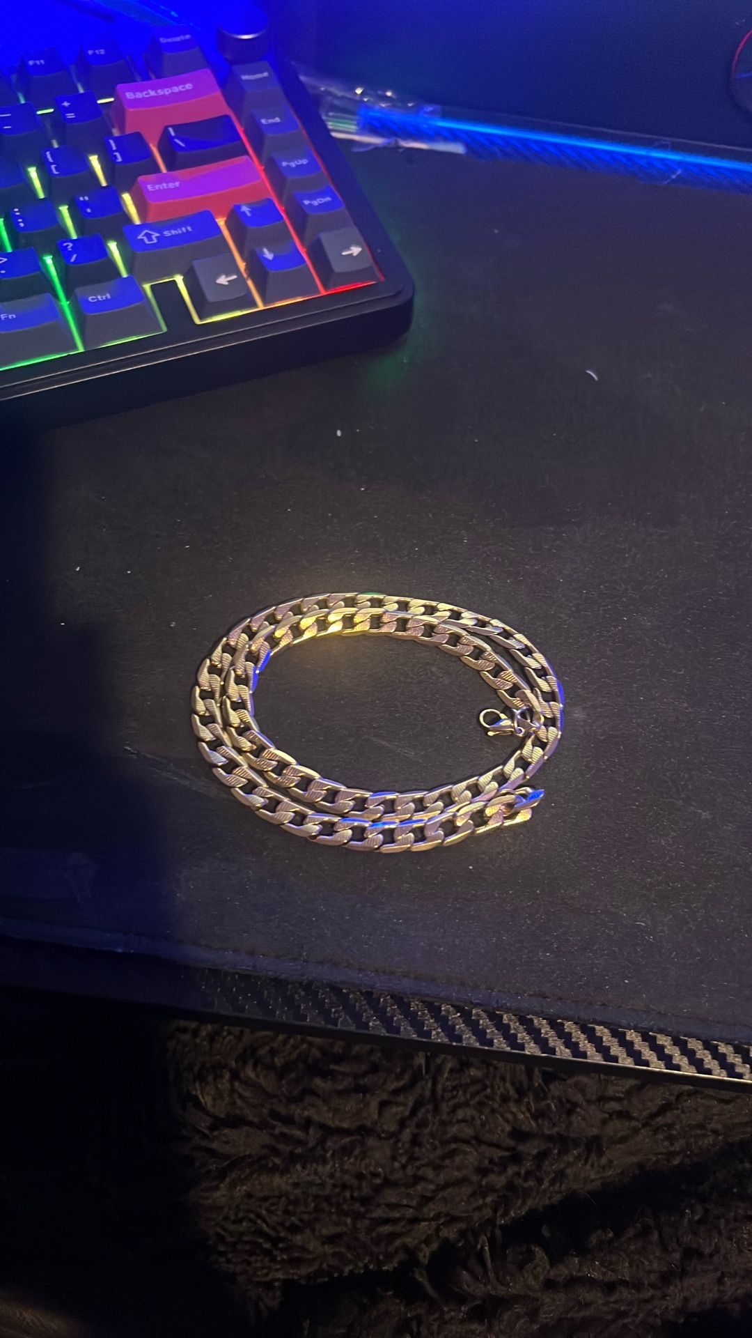18k Gold Necklace/chain Cuban Link 20inch It Negotiable