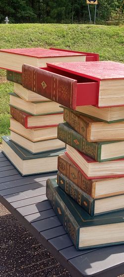 New book end tables 50 each or 89 for the set high quality