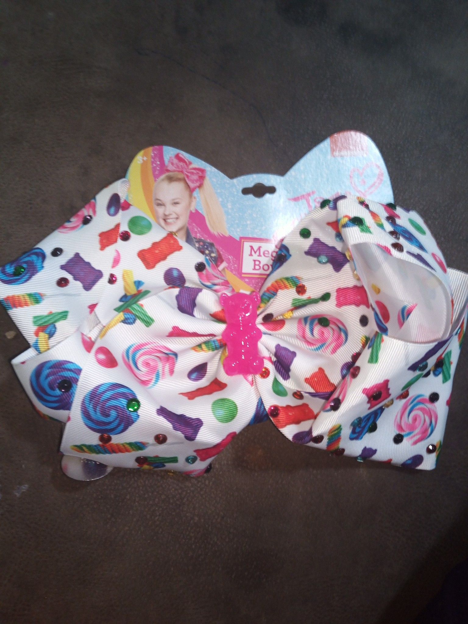 JoJo Siwa mega bow