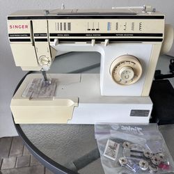 Singer Sewing Machine