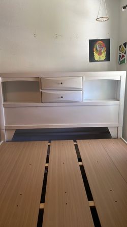 8 drawer bed frame Queen size
