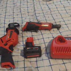 Rachel Battery Saw Charger Brand New Baratos