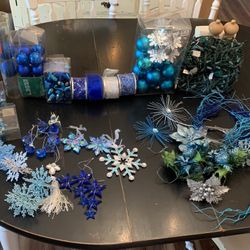Blue Christmas Decor 