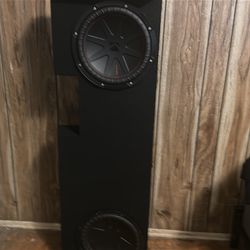 2 12 inch Kicker Comp R