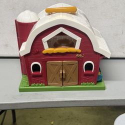 Battat Big Red Barn Play Set with Figures