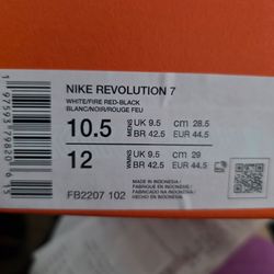 Nike Revolution 7