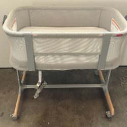 Skip Hop Bassinet 