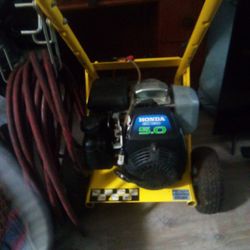 Karcher 2400 PSI Pressure Washer 