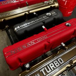 Datsun Valve Covers