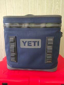 Yeti Hopper Flip 12 Soft Cooler Navy Blue