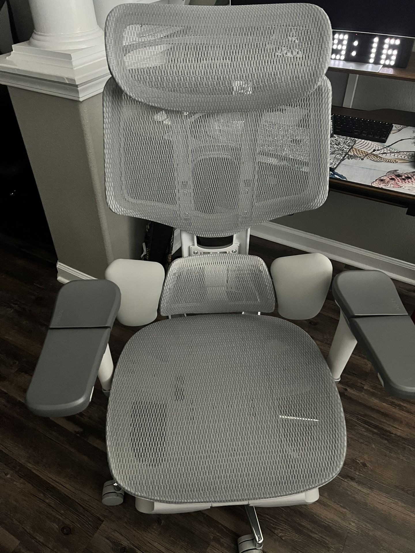 Hbada E3 Ultra Ergonomic Office Chair