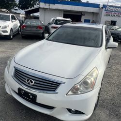 2012 Infiniti G37x