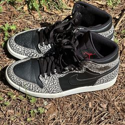 Size 9 Jordan 1