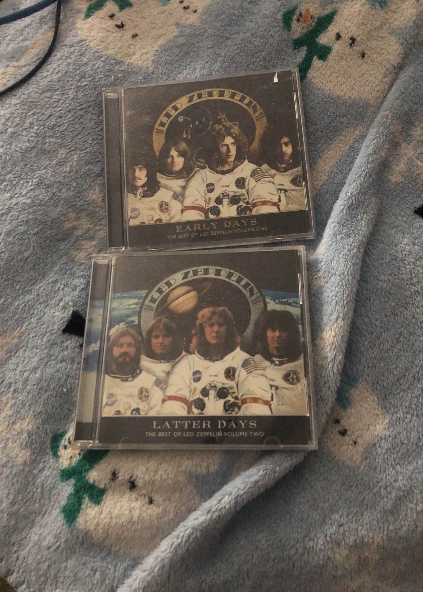 2 Led Zeppelin CDs (Early Days & Later Days)
