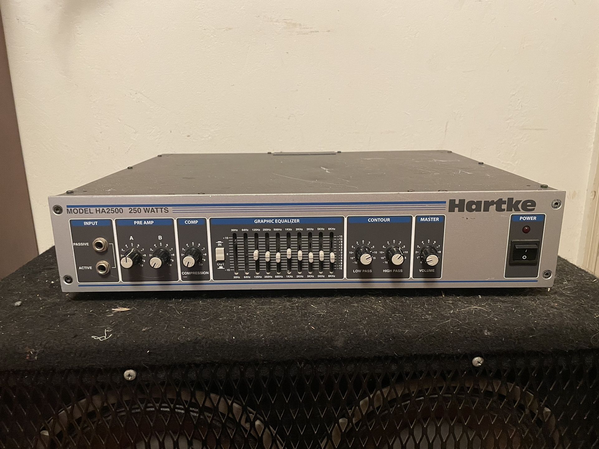 Hartke HA2500 Bass Head