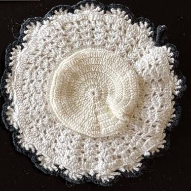 Vintage Mid Century Hand Crocheted Novelty Decor Tam Hat
