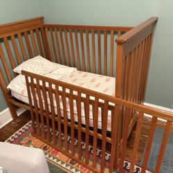 Room and Board Wooden Crib And Toddler Rail
