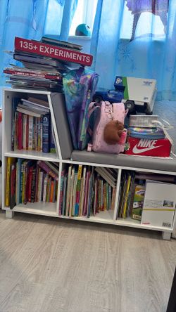 Book shelf