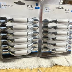 Mainstays 3" (76mm) Center-to-Center Classic Cabinet Pull, Chrome and White, 6 Pack