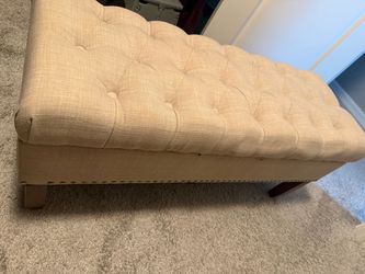 Tufted Upholstered Storage Bench / Bedroom Storage Bench