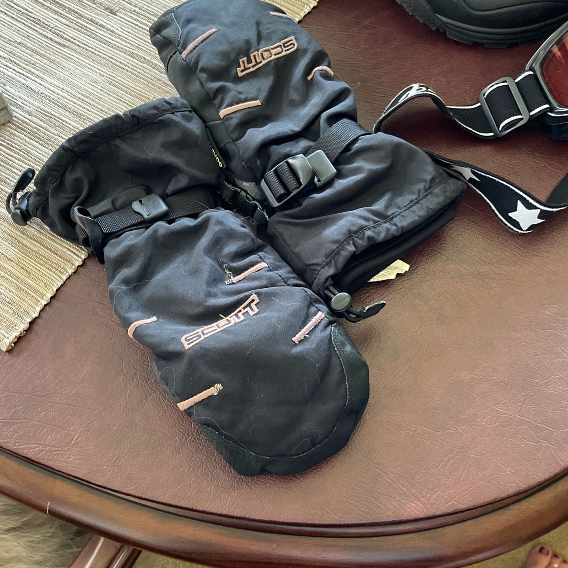 Snow Skiing Outfit For Youth