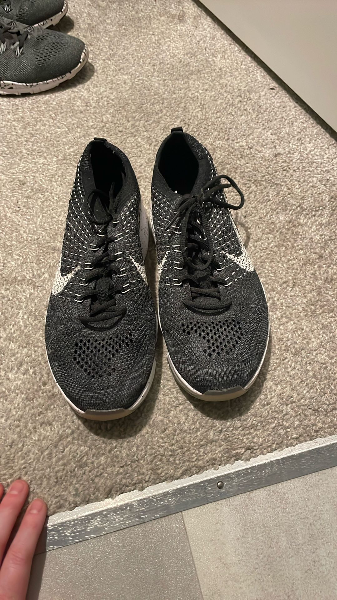 Nike Flight knit Zoom Women’s 8.5