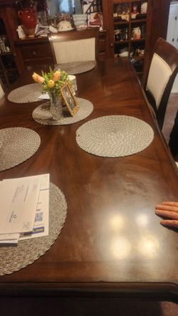 dinning table