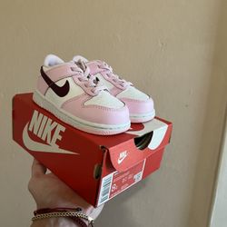 Nike Dunk Low (TD) Pink Foam (Valentine’s day)