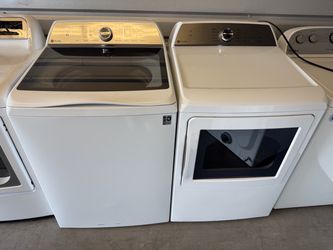 GE Profile~ 📣📣🔥🗣️Amazing Washer and Dryer Set Gas in excellent condition