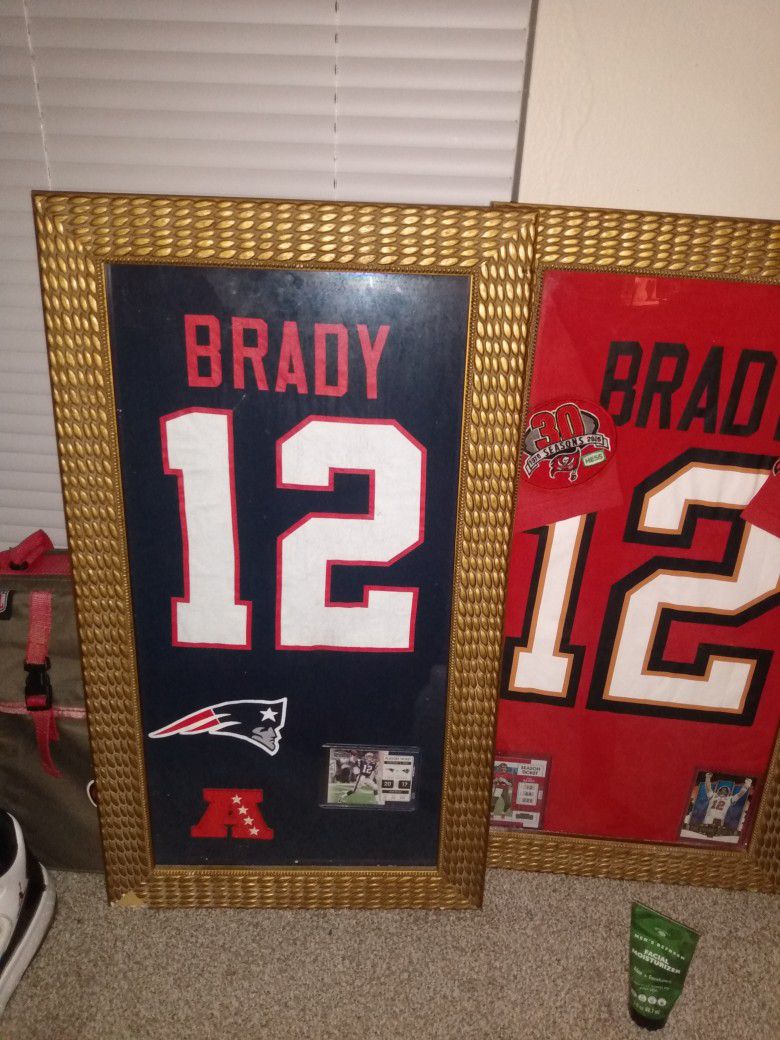 Tom Brady Patriots Framed Jersey Display