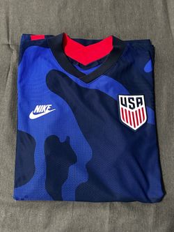 Nike USA 2020 soccer jersey Medium