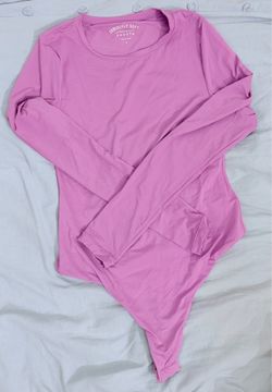 Aeropostale pink long sleeve bodysuit