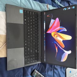 2 Laptops 