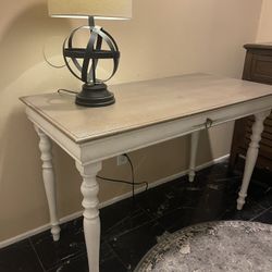 Light Weight Desk Or Entryway Table. $15.00