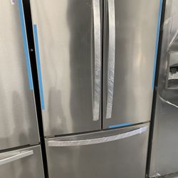 Whirlpool French Door In Stainless Steel With Internal Water